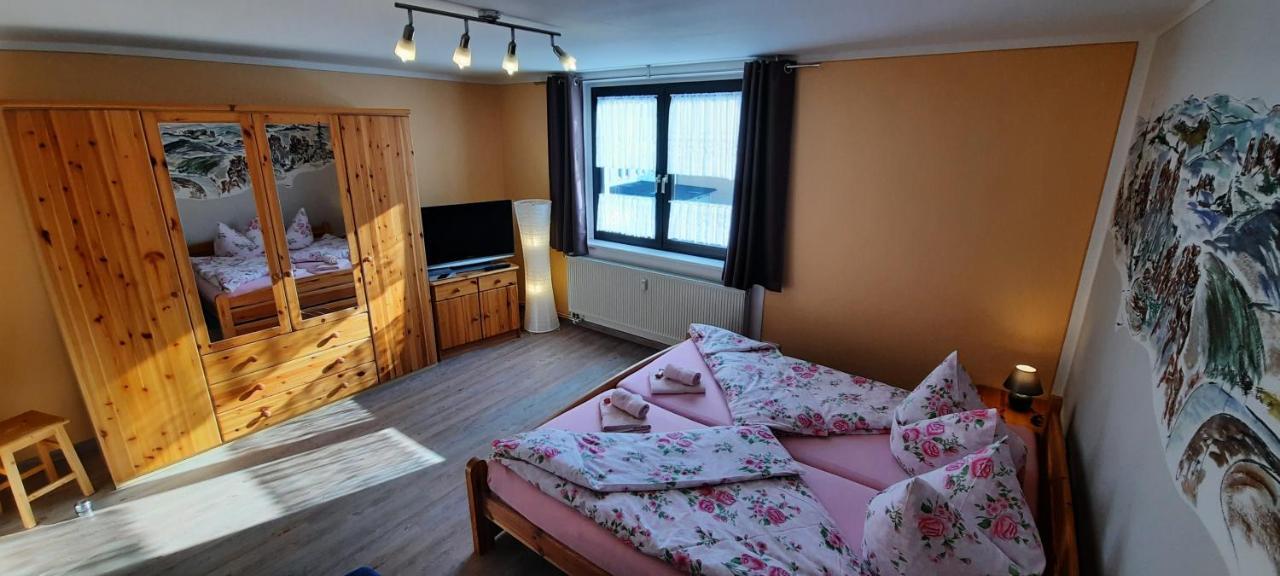 Ferienhaus Und Ferienwohnung Buettner Rathmannsdorf Exteriör bild
