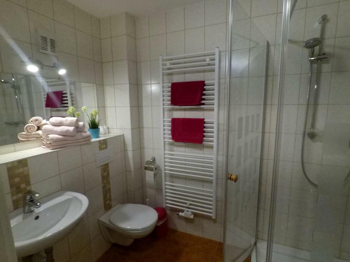 Ferienhaus Und Ferienwohnung Buettner Rathmannsdorf Exteriör bild